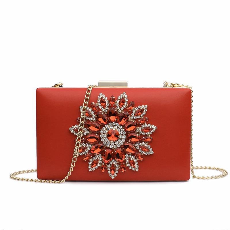 Chain bag with one shoulder slung bag - Image 5
