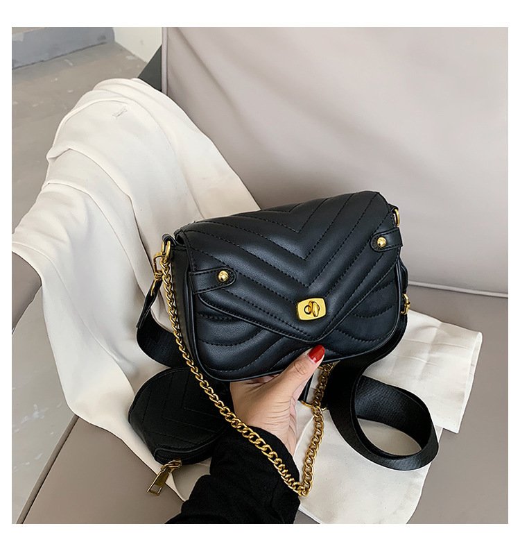 Small Fragrance Style Popular High-End Sense Chain Messenger Bag - Image 2