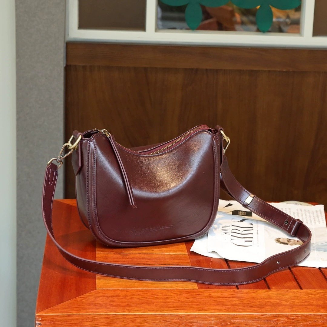 Foreign Trade Vegetable-tanned Top-grain Cowhide Crescent Shoulder Bag, Simple And Versatile Crossbody Women S Genuine Leather Half-moon Bag - Image 2