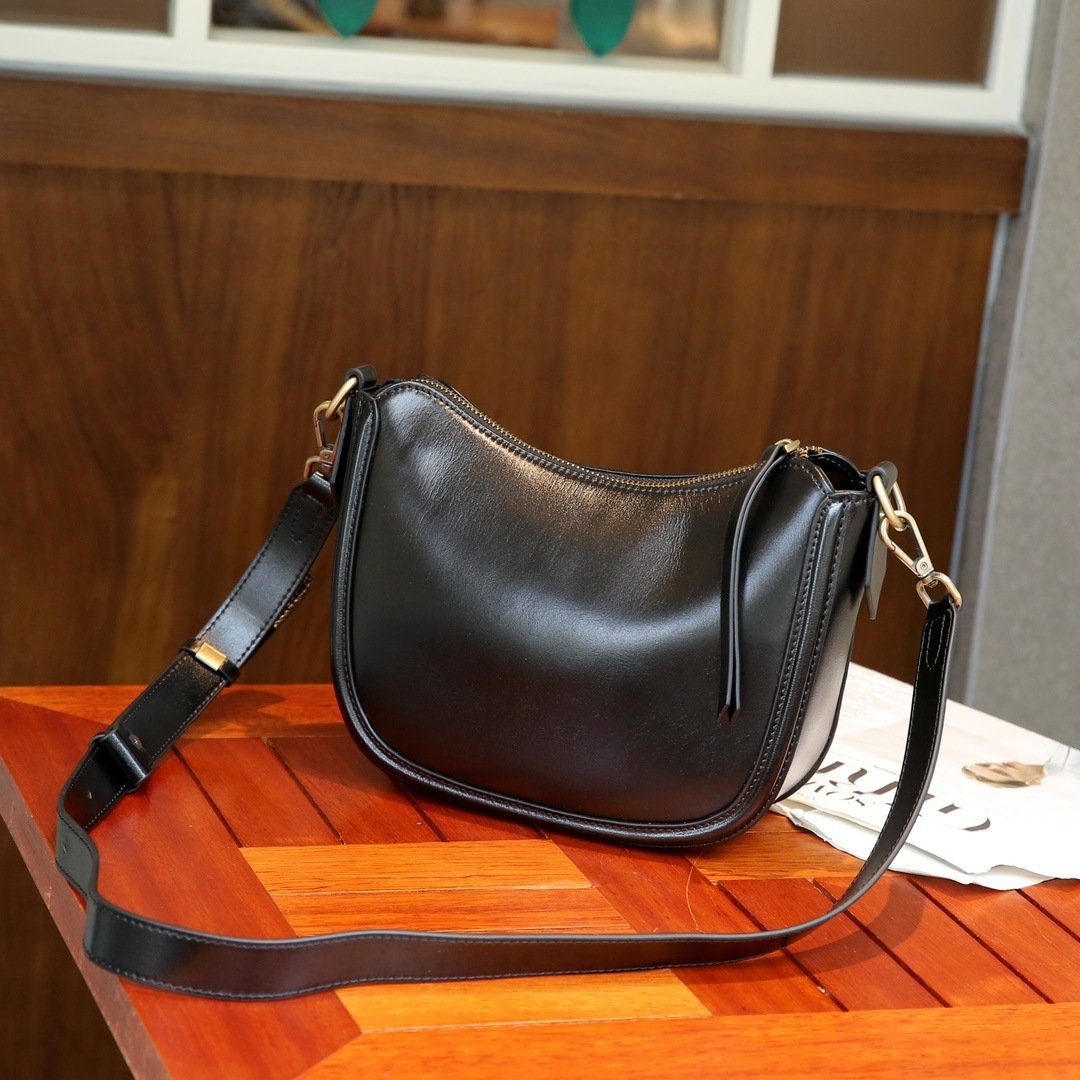 Foreign Trade Vegetable-tanned Top-grain Cowhide Crescent Shoulder Bag, Simple And Versatile Crossbody Women S Genuine Leather Half-moon Bag - Image 4