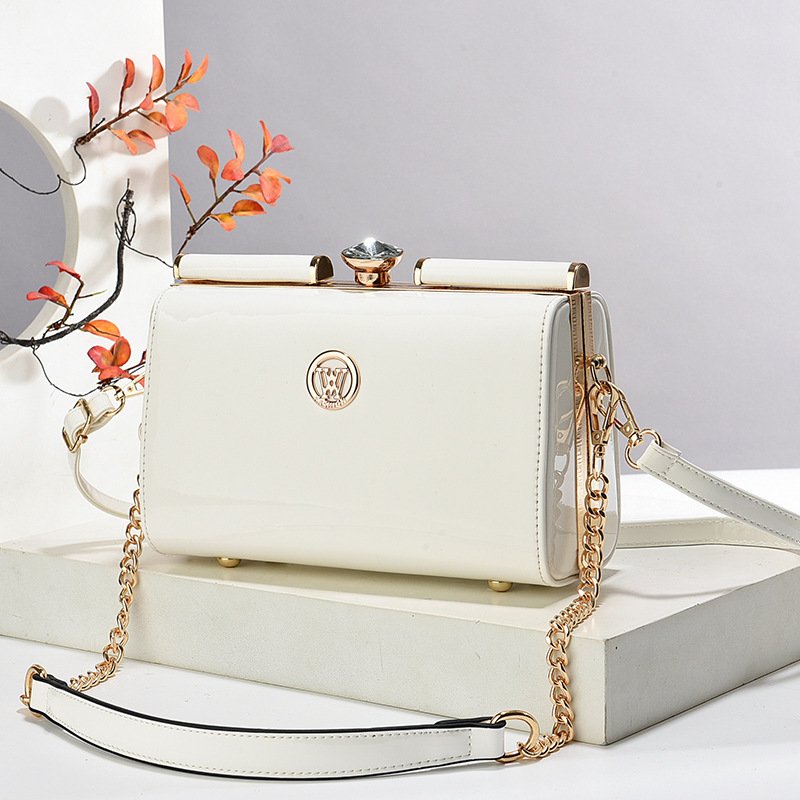 Niche Trendy Diamond-quilted Shoulder Bag With A Premium Texture - Image 6