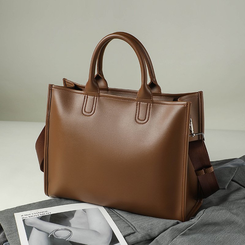 Large-Capacity Commuter Handbag Crossbody And Shoulder Bag - Image 5