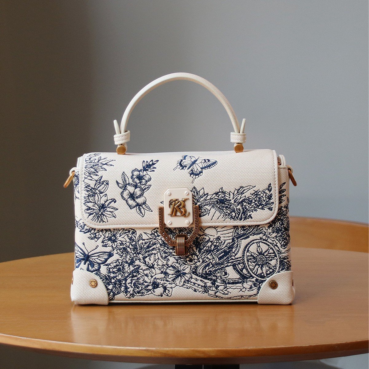Light-luxury Intricately Embroidered Tote Shoulder Or Crossbody Bag For Women - Image 6