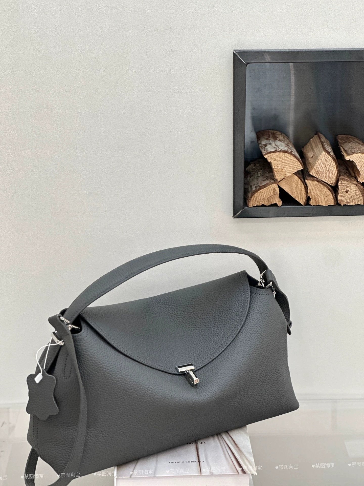 Genuine Leather Women's Bag, Cross-border High-end T-shaped Lock, Large-capacity Shoulder And Handbag, Top-layer Cowhide Underarm Bag - Image 2