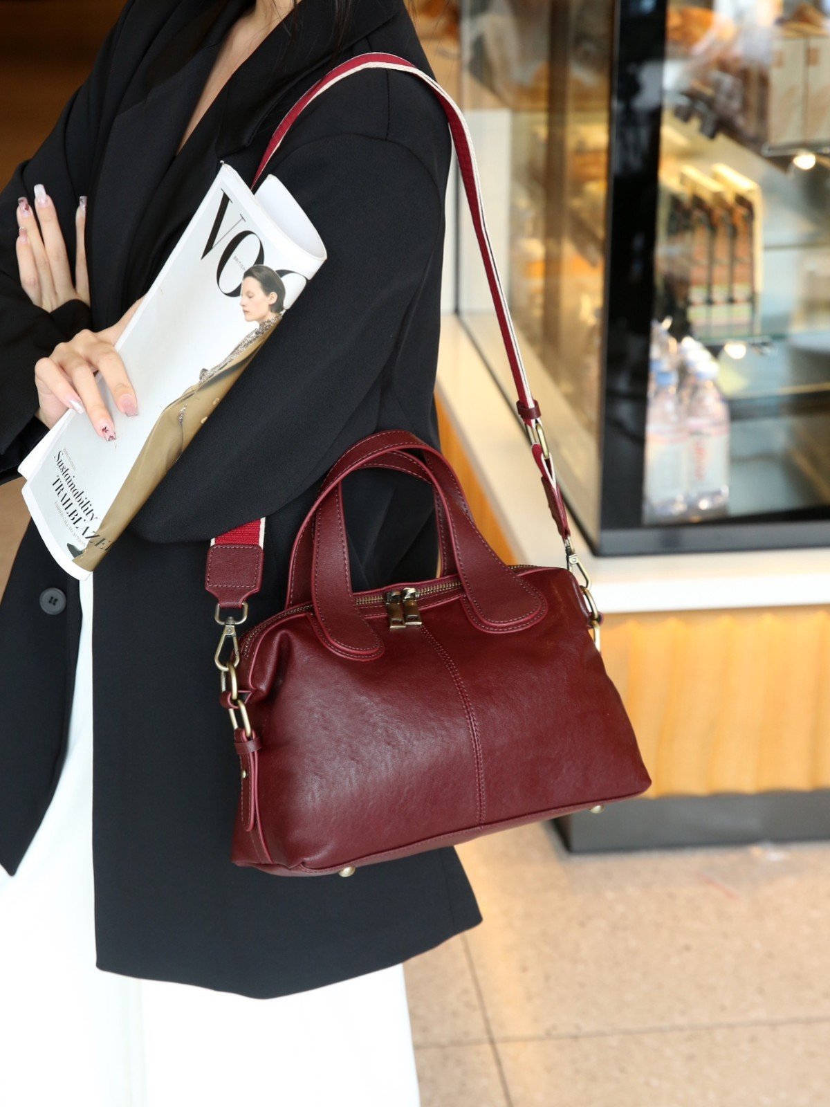 Women's Leather New Style High-End Feeling Handbag, Top Layer Cowhide Crossbody Bag, Large Capacity Commuter Tote - Image 3