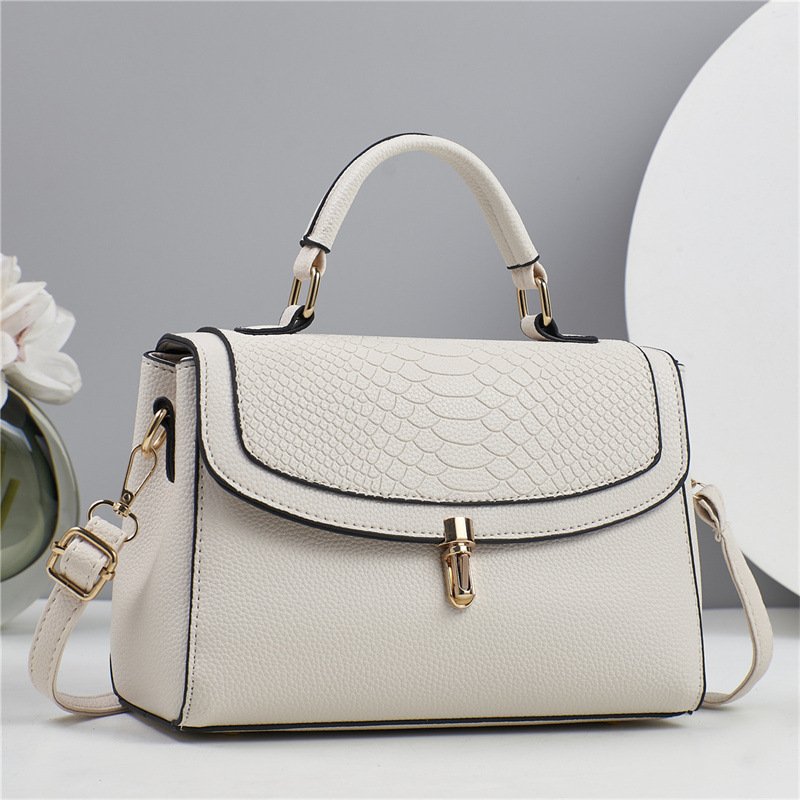 Fashionable Trendy Large-capacity Womens Shouldercrossbody Bag - Image 7