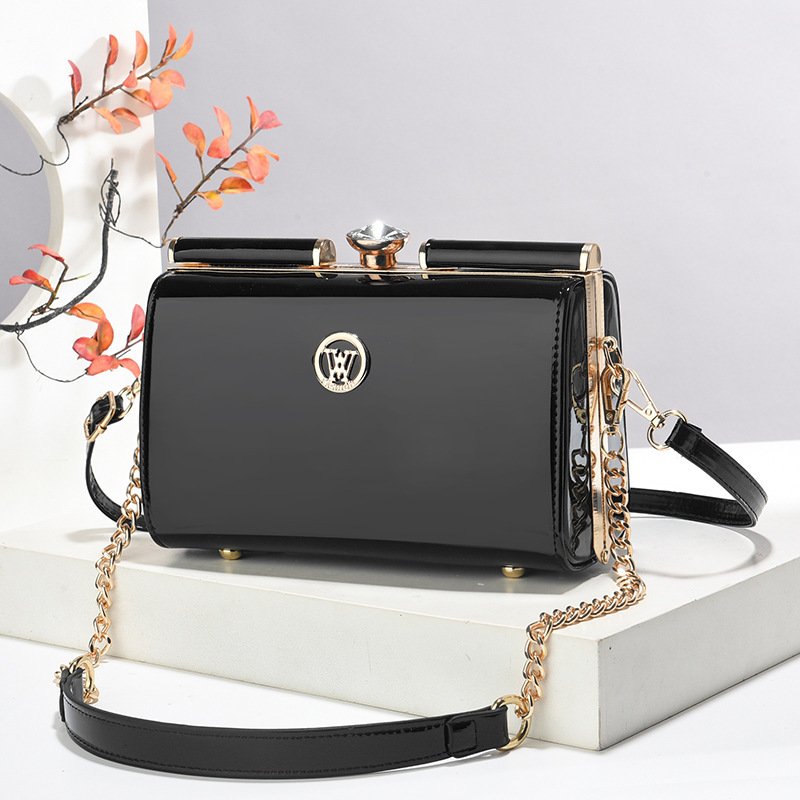 Niche Trendy Diamond-quilted Shoulder Bag With A Premium Texture - Image 2