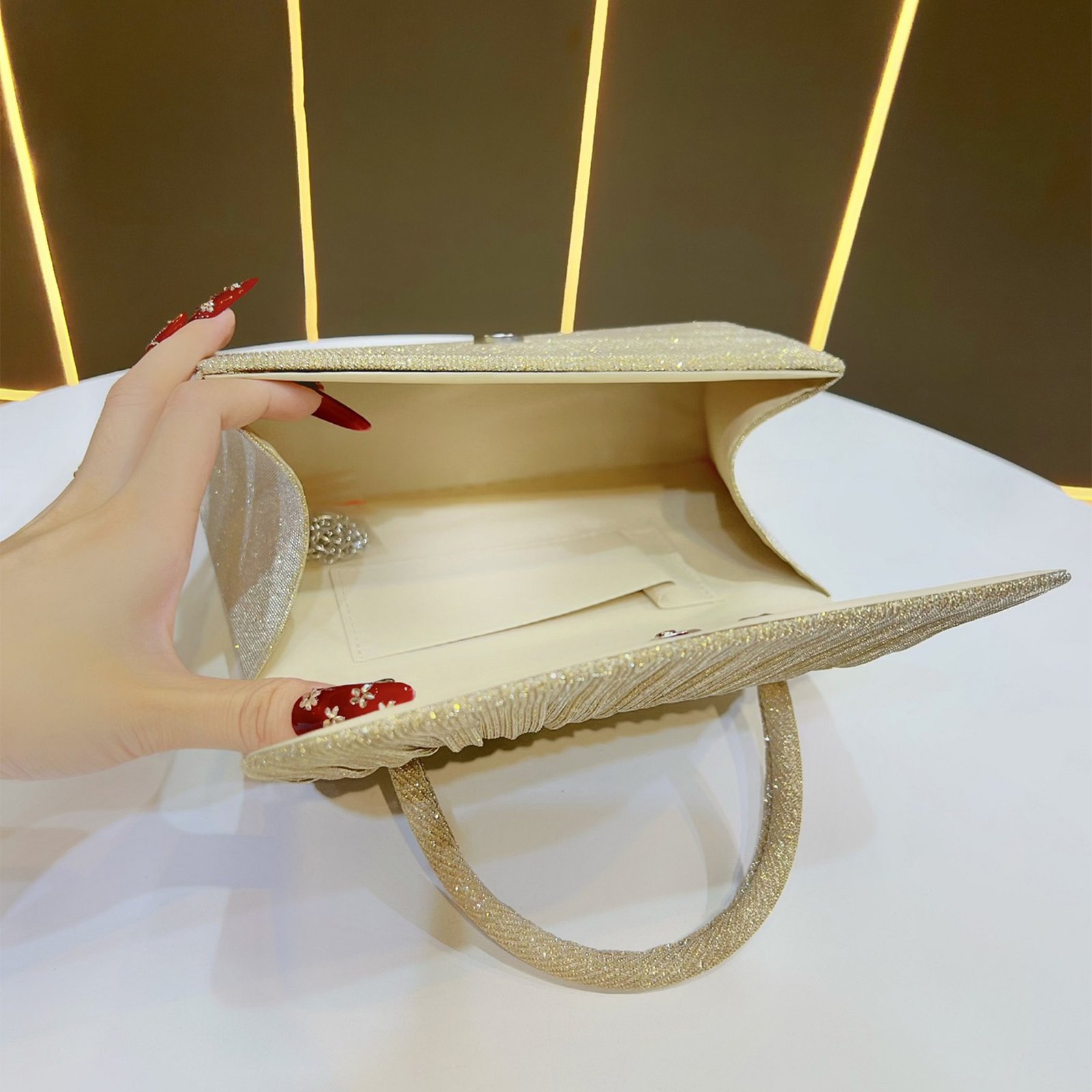 Festival Gold Crinkle Handbag - Party Must-Have Dressy Clutch, Elegant Shoulder Bag For Banquet And Evening - Image 4
