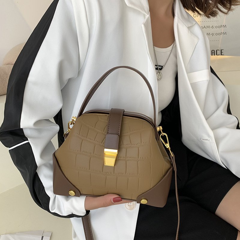 Fashion Simple Leather All-match Messenger Bag - Image 7