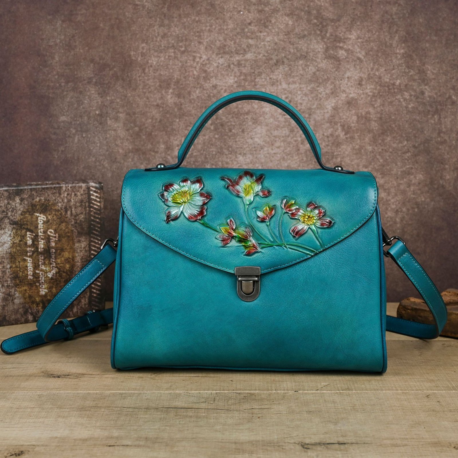 Vintage Embossed Full-Grain Leather Womens Large-Capacity Shoulder And Crossbody Bag - Image 4