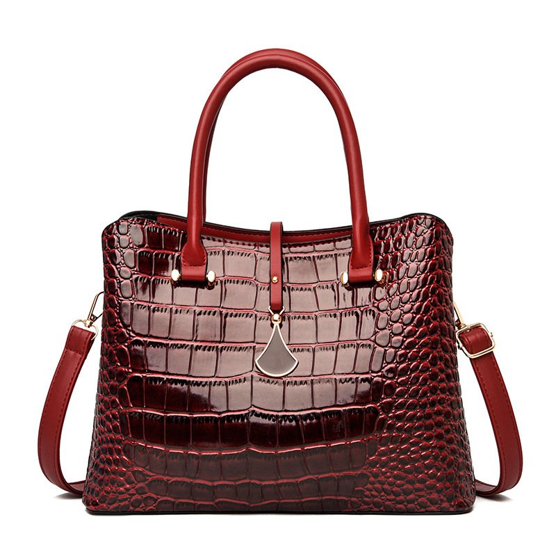 Fashion Large Capacity Women's Shoulder Messenger Handbag - Image 4