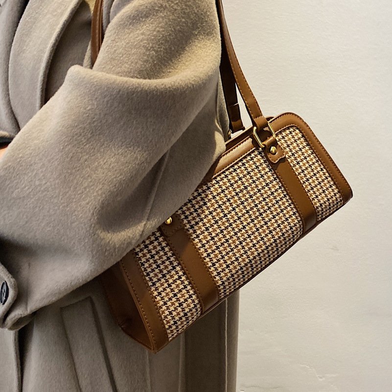 Fashion Women's Simple Houndstooth One-shoulder Armpit Bag - Image 7
