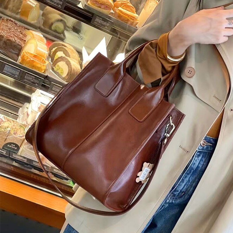 Women's Genuine Leather Crossbody Tote Handbag - Image 6