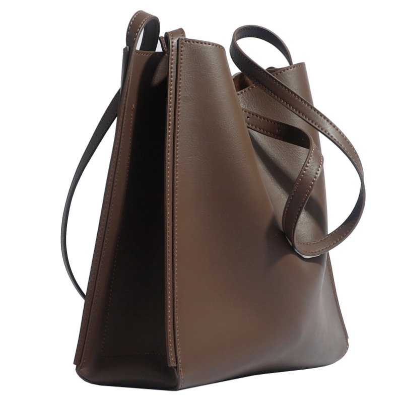 New Genuine Leather Commuter Large Capacity Women's Bag - Image 5