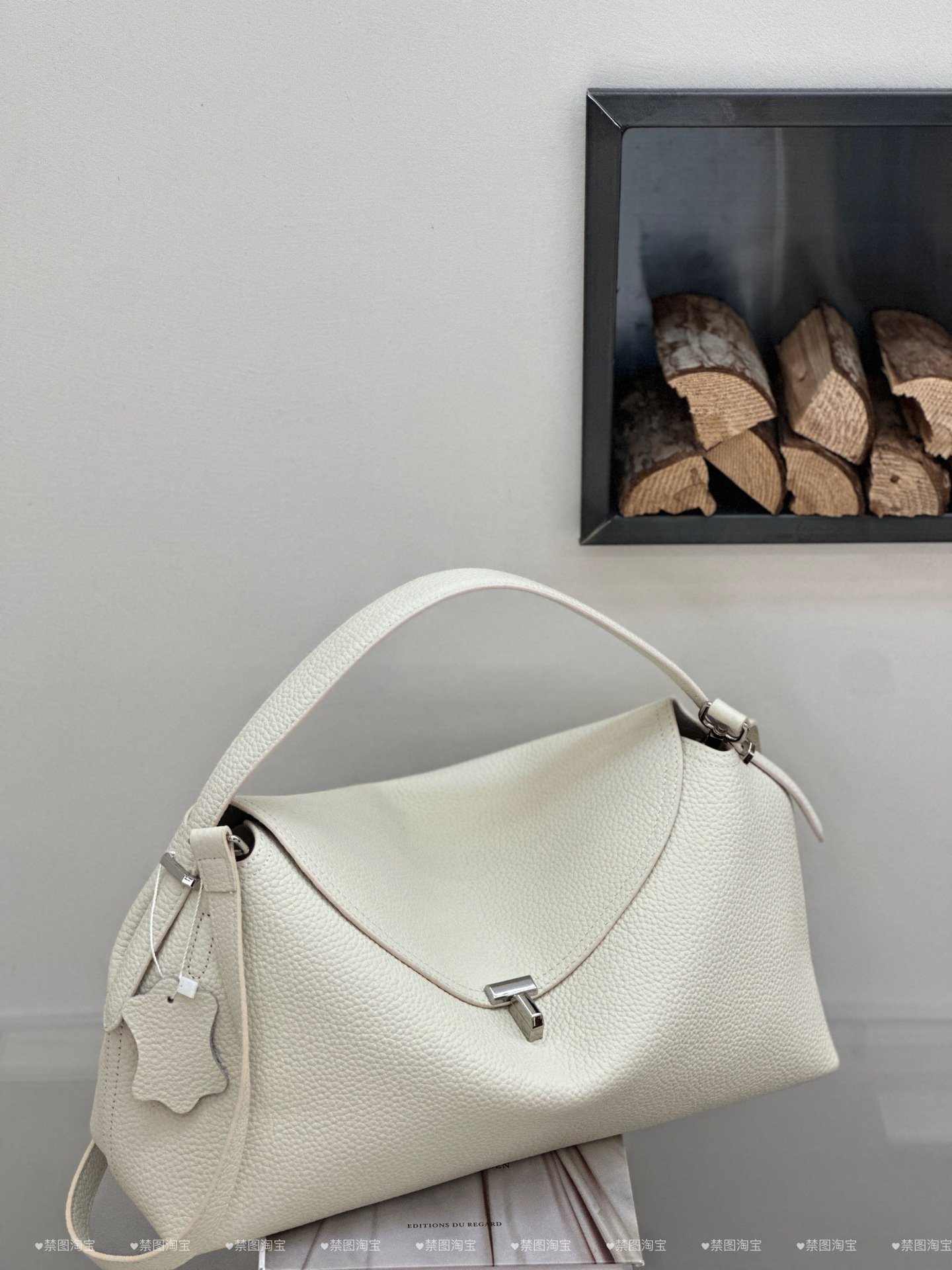 Genuine Leather Women's Bag, Cross-border High-end T-shaped Lock, Large-capacity Shoulder And Handbag, Top-layer Cowhide Underarm Bag - Image 6