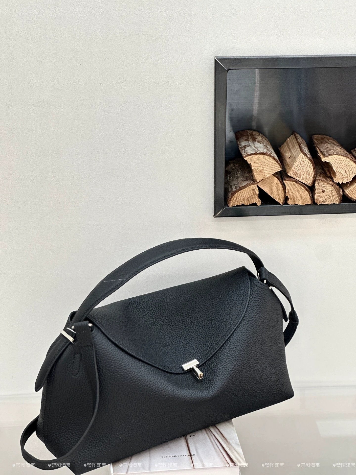 Genuine Leather Women's Bag, Cross-border High-end T-shaped Lock, Large-capacity Shoulder And Handbag, Top-layer Cowhide Underarm Bag - Image 7
