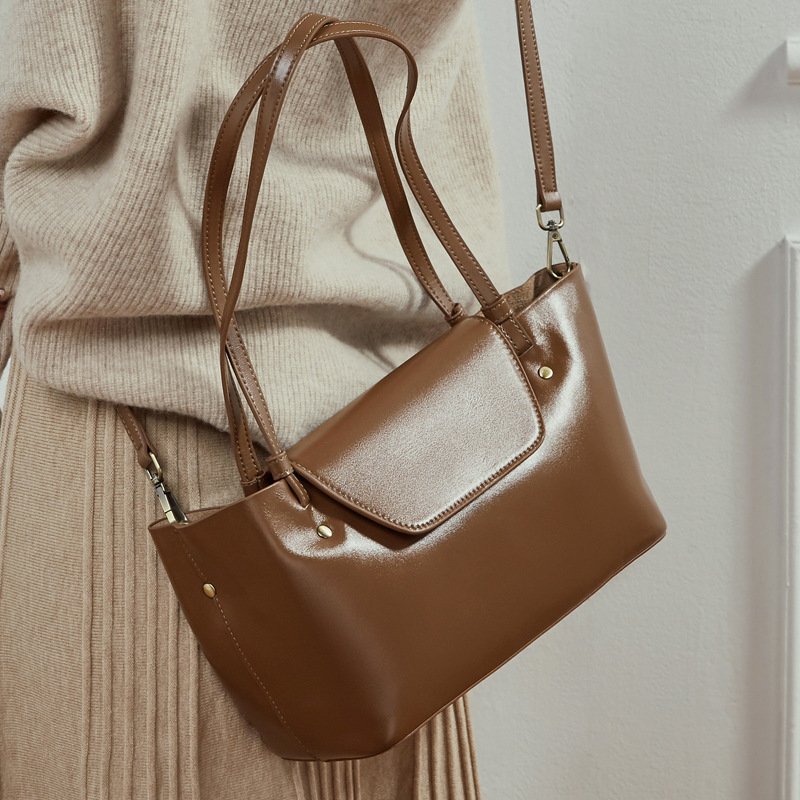 Korean-style Fashionable All-match Womens Leather Shoulder Bag - Image 5