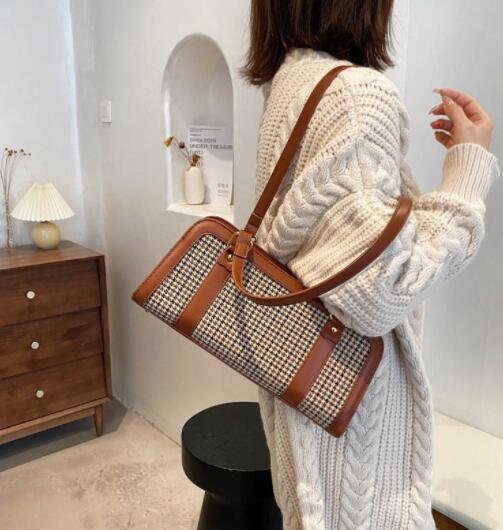 Fashion Women's Simple Houndstooth One-shoulder Armpit Bag - Image 3
