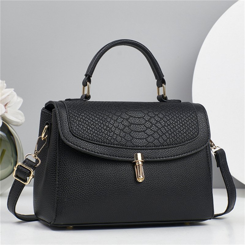 Fashionable Trendy Large-capacity Womens Shouldercrossbody Bag - Image 5