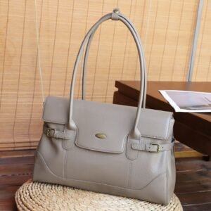 Hot-selling First-layer Cowhide Large-capacity Tote Bag For Women, New Commuter Style, Versatile Single-shoulder Underarm Bag